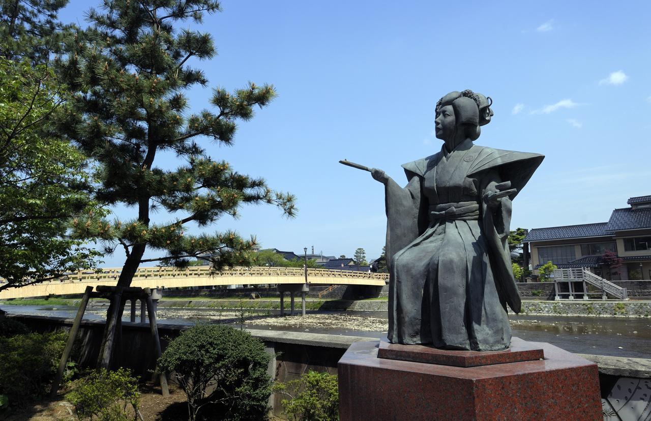 Minshuku Ginmatsu Hotel Kanazawa Eksteriør billede